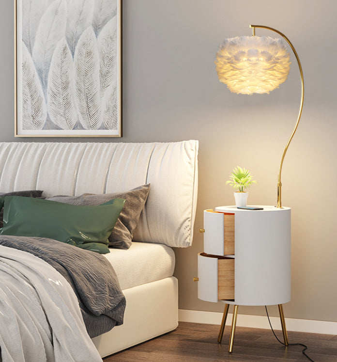 Romantic Goose Feather Decoration Floor Lamp