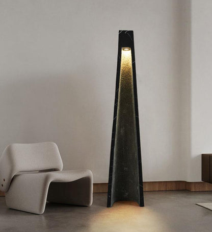 مصباح أرضي رخامي